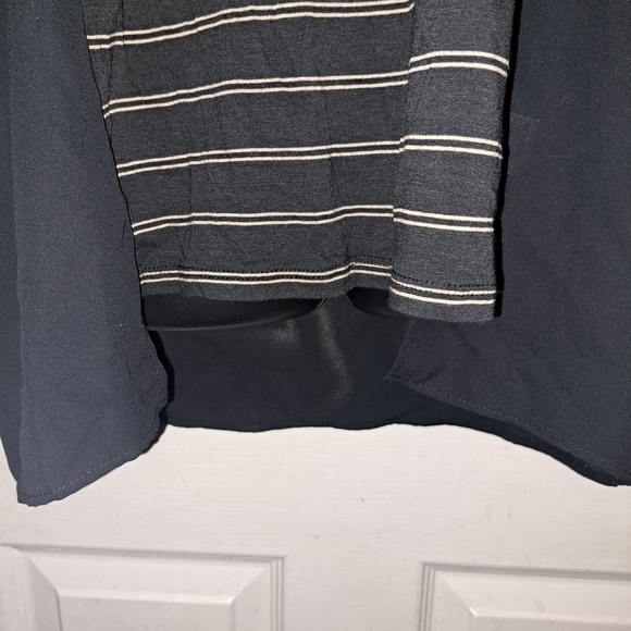 Valerie bertinelli XL blouse 5/$25 - Picture 7 of 9